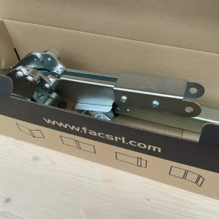 KIT_Bifold_articulat_180_grade_3